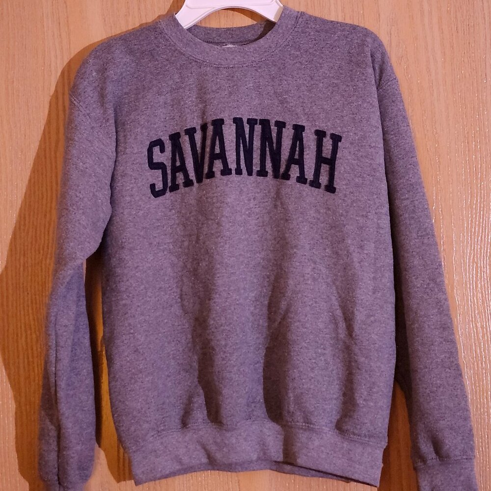 Teens large Gray with black letters Savannah sweat shirt